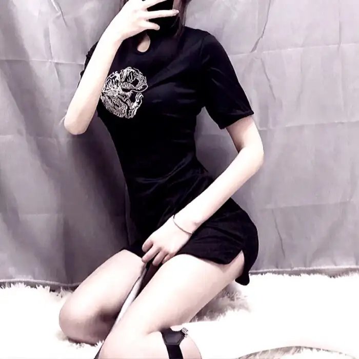 变蝇人国语
